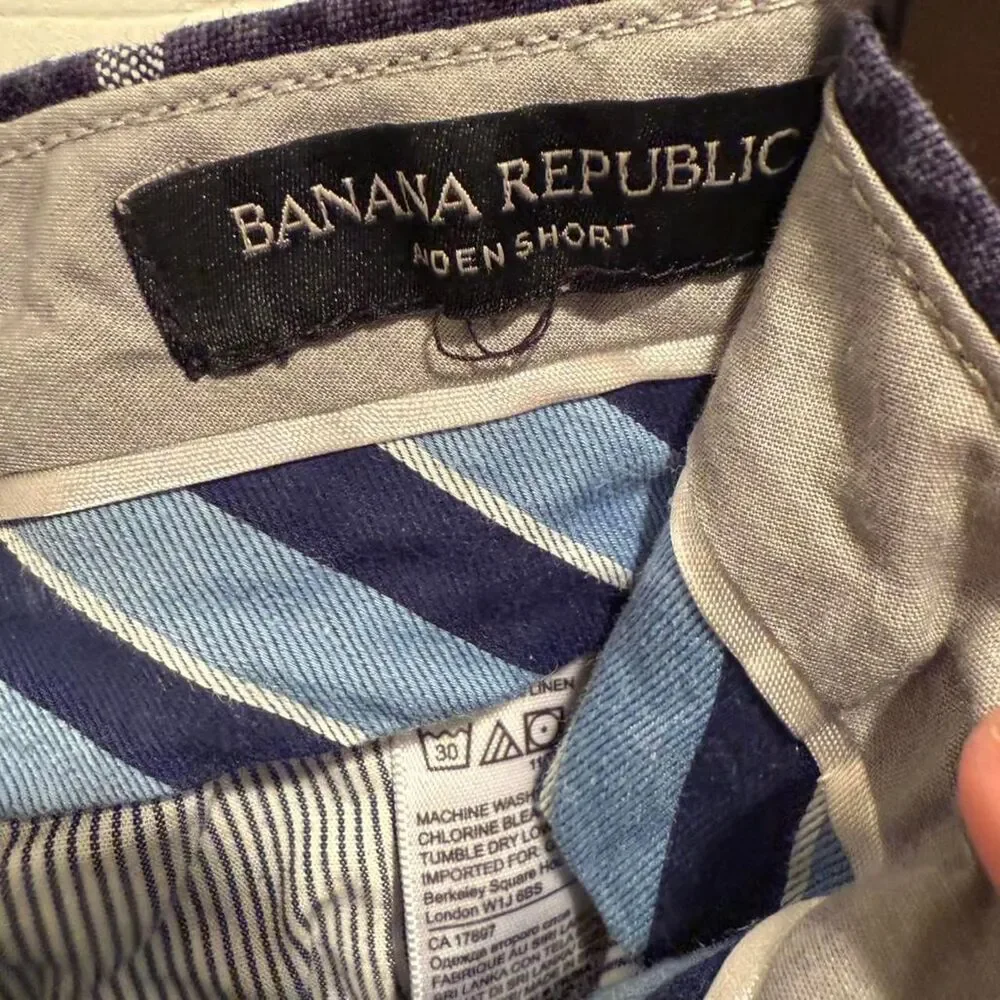 Banana-republic Men's Navy and Blue Shorts